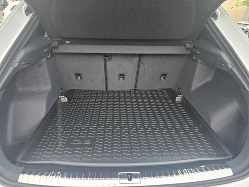 New 2025 Audi Q3 2.0T Premium Plus image 17