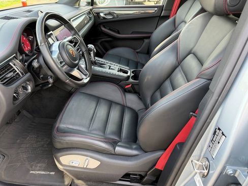 Used 2021 Porsche Macan GTS AWD/4WD image 3