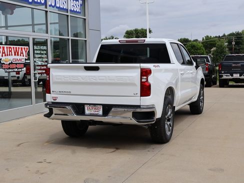 New 2026 Chevrolet Silverado 1500 LT image 3
