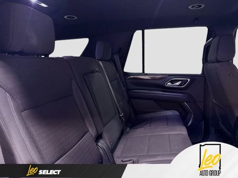 Used 2022 GMC Yukon SLE image 27