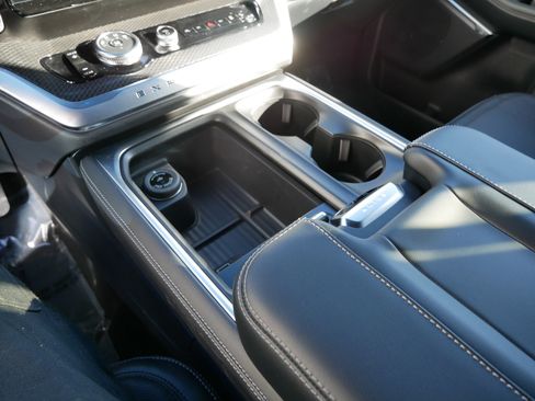 New 2026 Ford Expedition Platinum w/ Stealth Appearance Package image 9