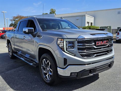 New 2026 GMC Sierra 1500 SLT w/ SLT Premium Plus Package image 17