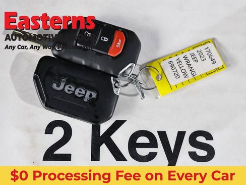 Used 2023 Jeep Wrangler Unlimited Sahara AWD/4WD image 25