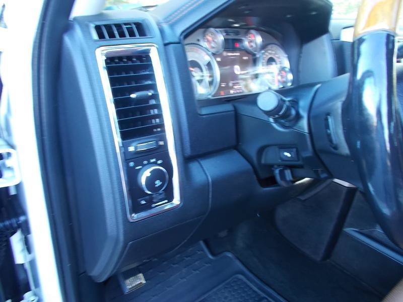 Used 2017 RAM 2500 Longhorn w/ Convenience Group AWD/4WD image 33