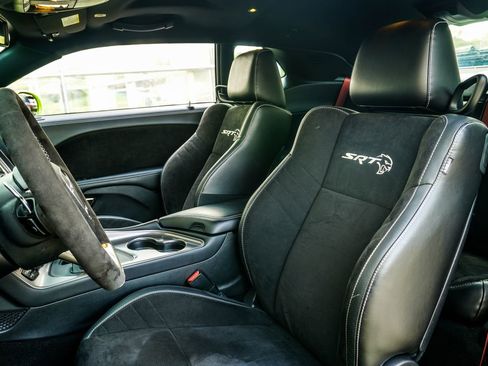 Used 2023 Dodge Challenger SRT Hellcat w/ Driver Convenience Group RWD image 38