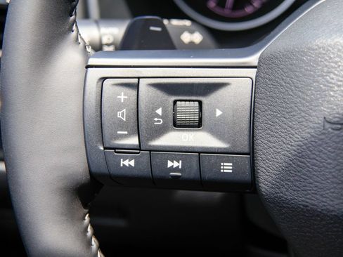 New 2026 Nissan Rogue SV FWD image 10
