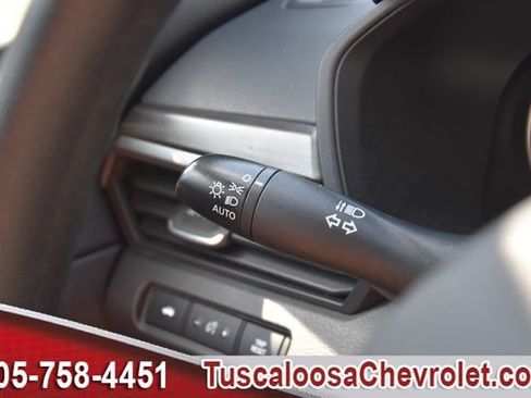Used 2025 Nissan Altima 2.5 SV FWD image 30