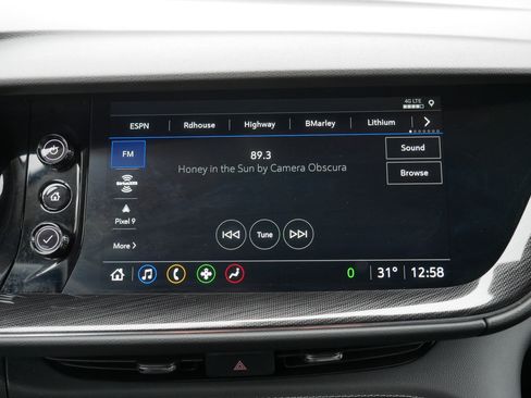 Certified 2023 Buick Envision Preferred w/ Sport Touring Package image 22