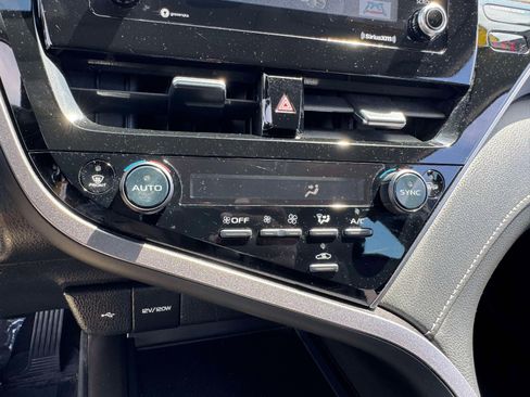 Certified 2024 Toyota Camry SE w/ Cold Weather Package FWD image 27