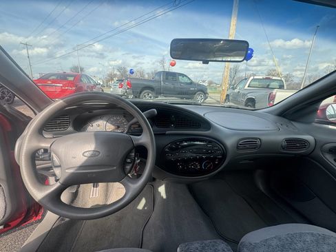 Used 1996 Ford Taurus GL image 20