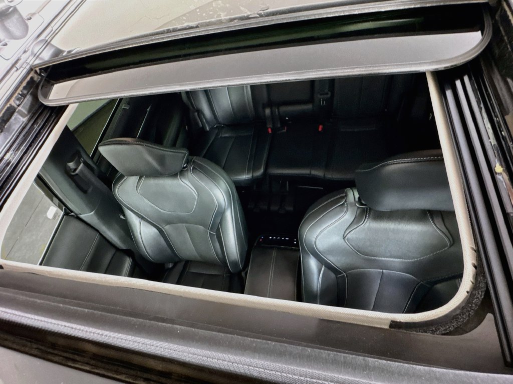Certified 2024 INFINITI QX60 Luxe w/ Cargo Package AWD/4WD image 29