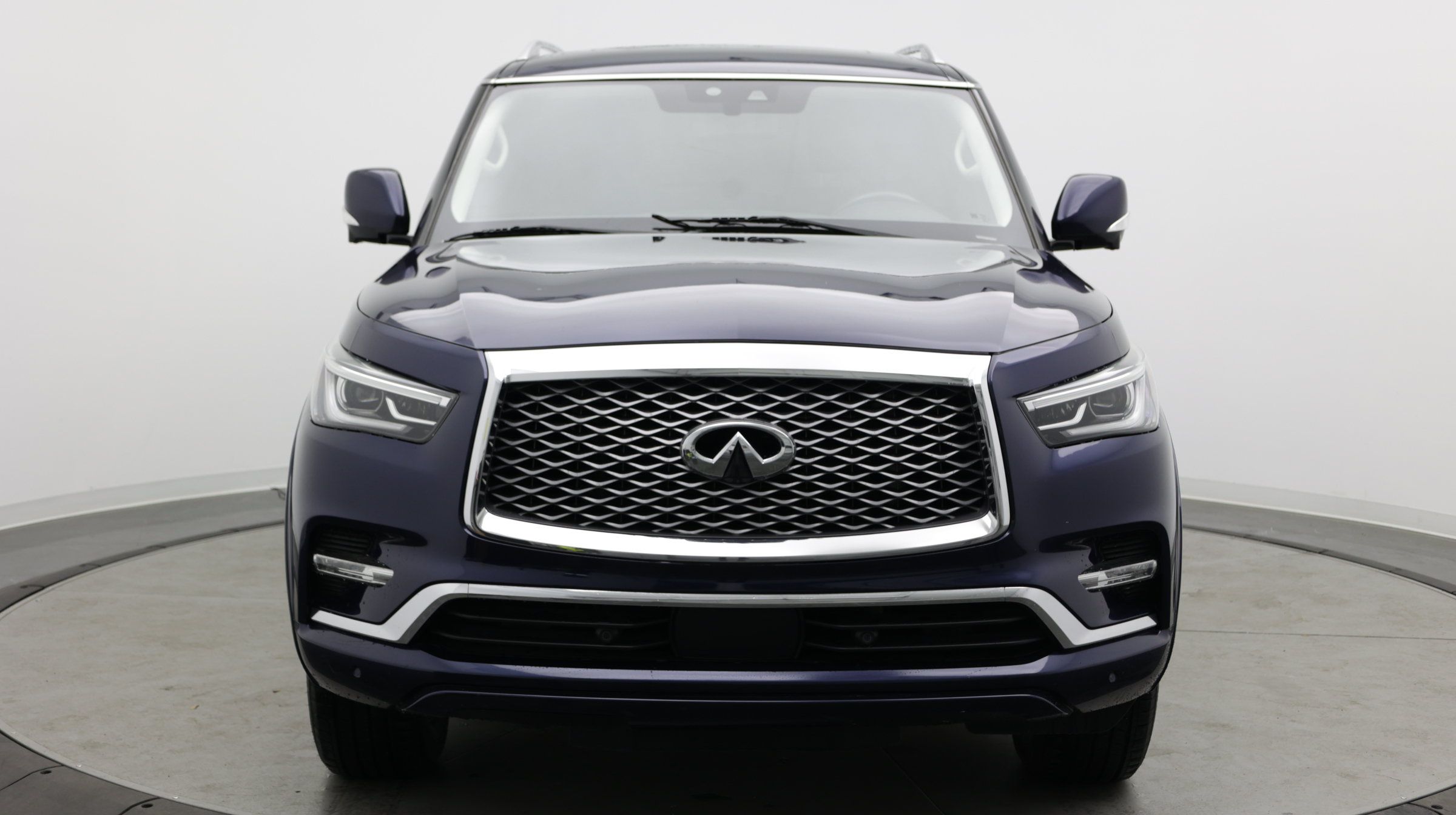 Used 2021 INFINITI QX80 Luxe RWD image 2