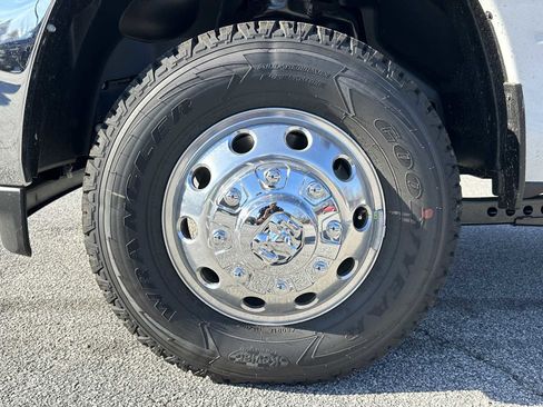 New 2026 RAM 3500 Tradesman w/ Chrome Appearance Group image 11
