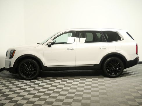 Used 2022 Kia Telluride SX w/ SX Prestige Package AWD/4WD image 5