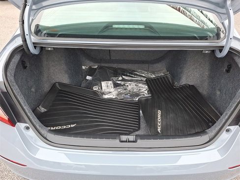 Used 2022 Honda Accord Sport image 30