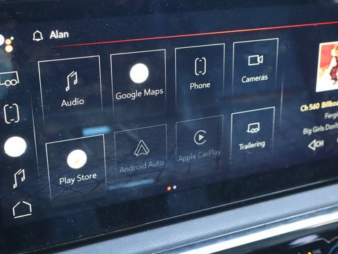 Used 2022 GMC Sierra 1500 AT4 w/ AT4 Premium Package AWD/4WD image 9