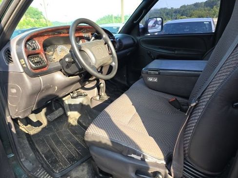 Used 1999 Dodge Ram 1500 Truck 4x4 Club Cab image 3