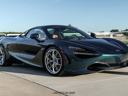 Used 2022 McLaren 720S Spider image 22