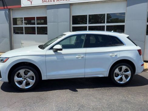Used 2021 Audi Q5 Prestige AWD/4WD image 8