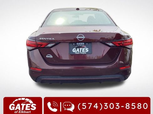 Used 2025 Nissan Sentra SV FWD image 8