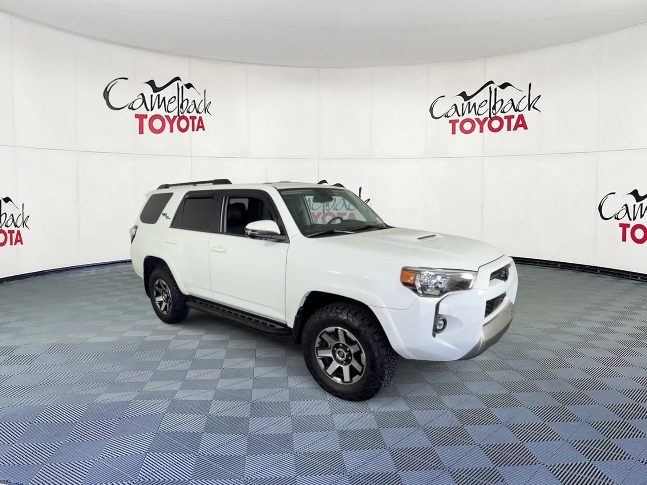 Used 2023 Toyota 4Runner TRD Off-Road Premium w/ Off Road Premium Plus Package AWD/4WD image 5