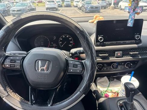 Used 2024 Honda HR-V Sport image 5