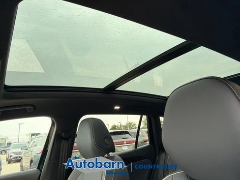 New 2026 Volkswagen Tiguan SEL R-Line AWD/4WD image 18