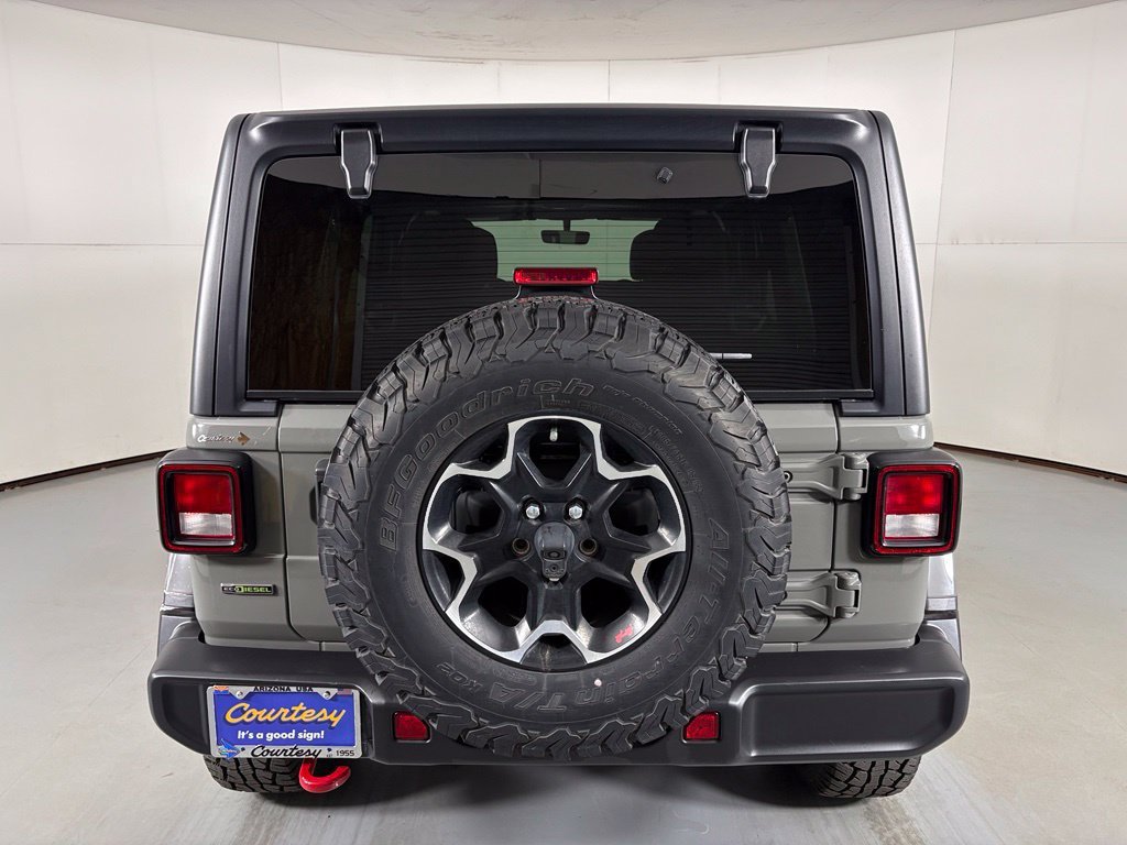 Used 2023 Jeep Wrangler Unlimited Rubicon AWD/4WD image 7