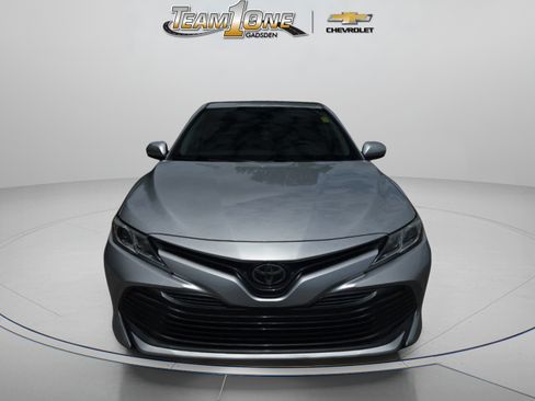 Used 2019 Toyota Camry LE FWD image 2