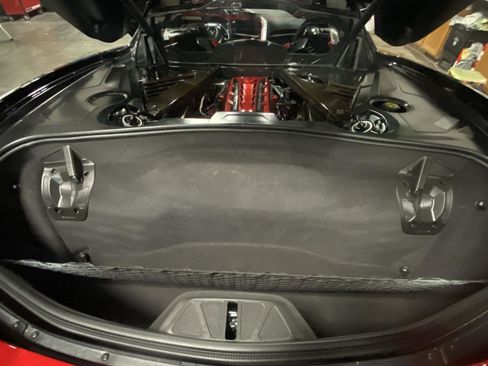 Used 2021 Chevrolet Corvette Stingray Preferred Cpe w/ Z51 Performance Package image 20