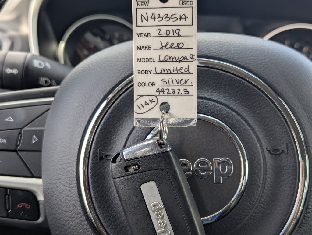 Used 2018 Jeep Compass Limited w/ Navigation Group AWD/4WD image 33