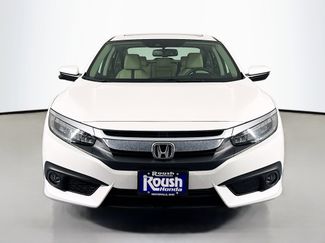 Used 2017 Honda Civic Touring video 2