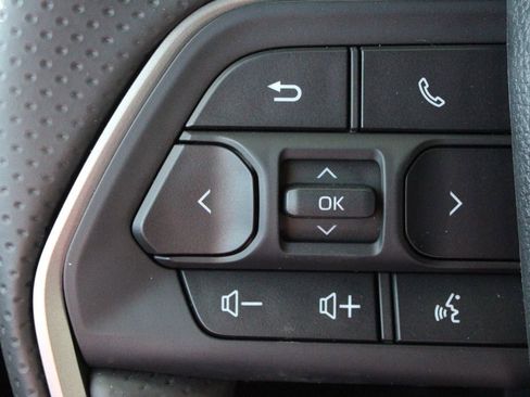 New 2026 Toyota 4Runner Limited AWD/4WD image 28