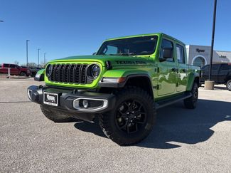 Used 2025 Jeep Gladiator Sport video 2