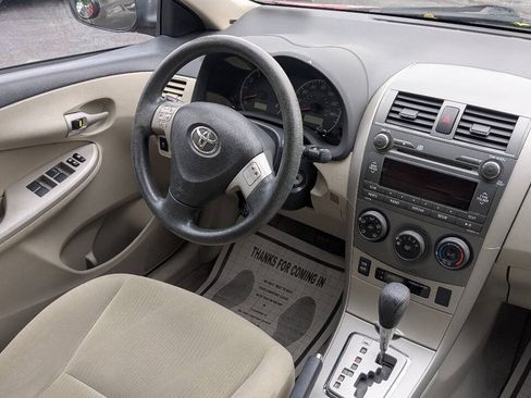 Used 2011 Toyota Corolla LE FWD image 24