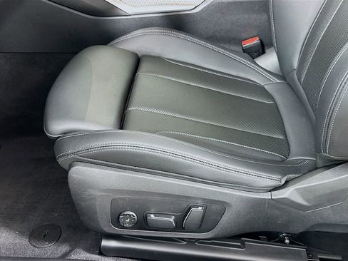 Used 2025 BMW 430i xDrive Coupe w/ Convenience Package image 20