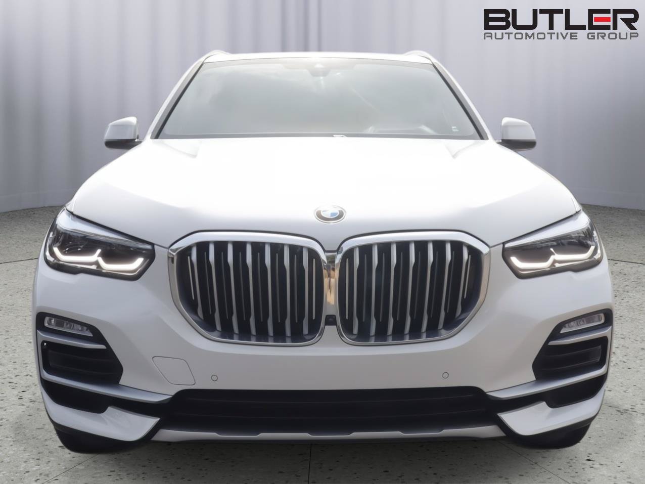 Used 2021 BMW X5 sDrive40i w/ Premium Package RWD image 2