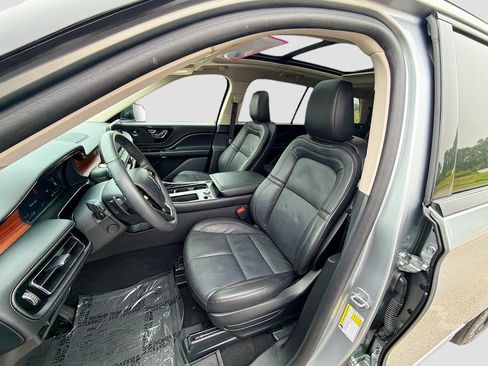 Used 2024 Lincoln Aviator Reserve w/ Jet Package AWD/4WD image 23