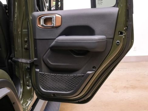 Used 2024 Jeep Wrangler Unlimited Rubicon 392 image 96