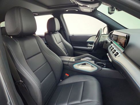 Used 2022 Mercedes-Benz GLE 350 4MATIC w/ Premium Package image 30