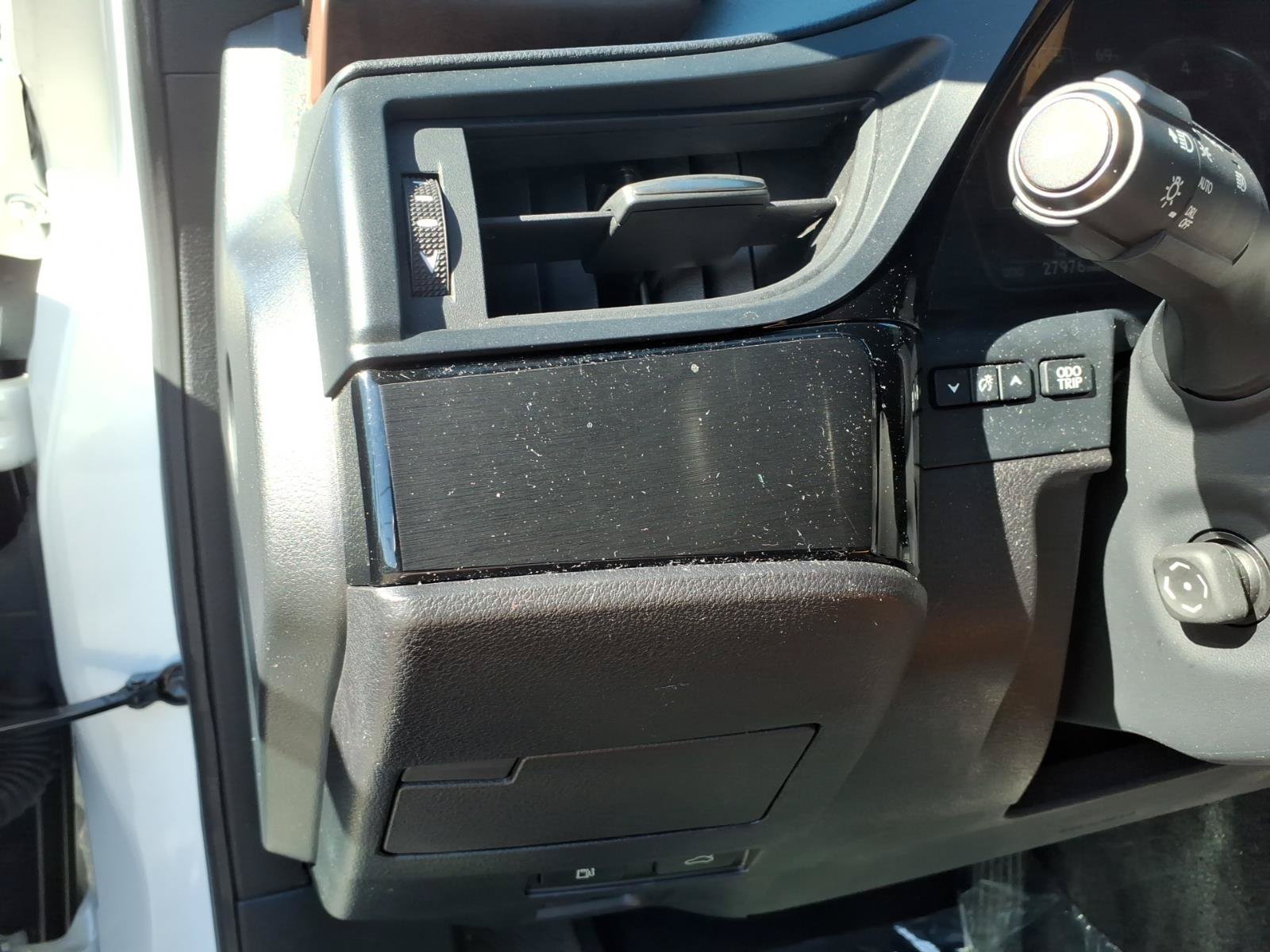Used 2022 Lexus ES 350 w/ Premium Package FWD image 18