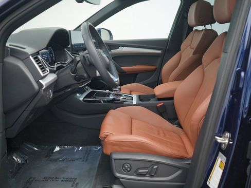 Used 2025 Audi Q5 2.0T Premium image 6