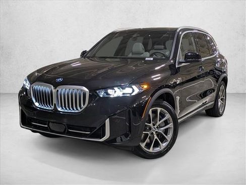New 2026 BMW X5 xDrive50e image 1