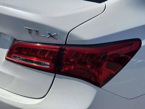Used 2020 Acura TLX w/ Technology Package FWD image 5