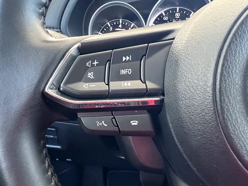 Used 2025 MAZDA CX-5 AWD 2.5 S w/ Select Package image 17