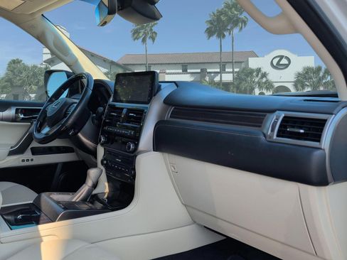 Certified 2023 Lexus GX 460 Premium w/ Premium Plus Package AWD/4WD image 28