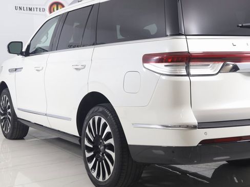 Used 2023 Lincoln Navigator Black Label image 27