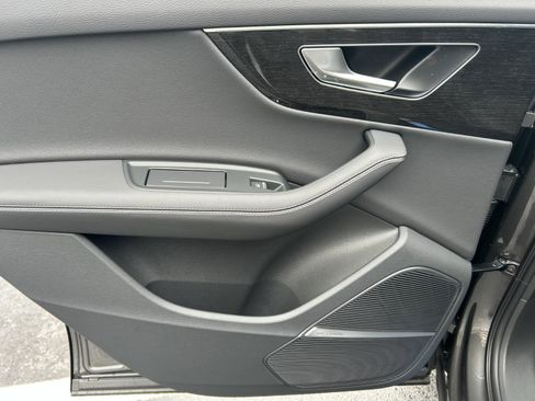 New 2026 Audi Q7 Premium Plus image 17