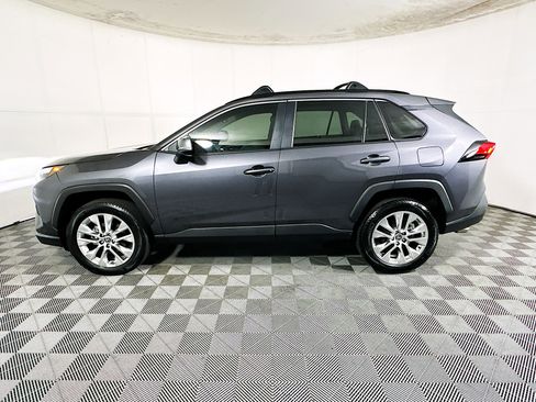 Used 2025 Toyota RAV4 XLE Premium image 6