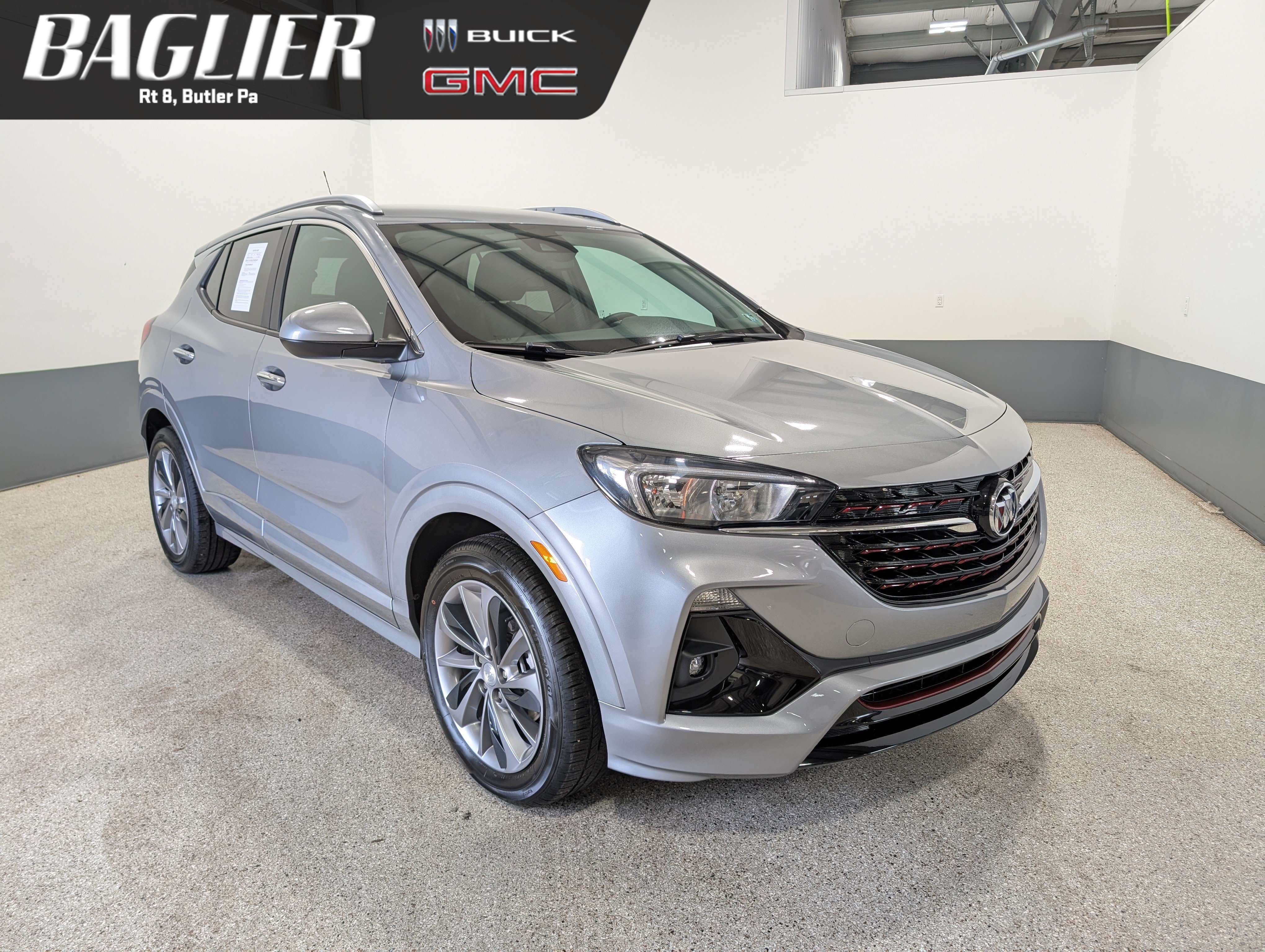 Used 2023 Buick Encore GX Select w/ Sport Touring Package FWD image 1